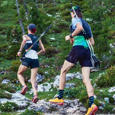 N&W CURVE-SKY RACE 600 black / white