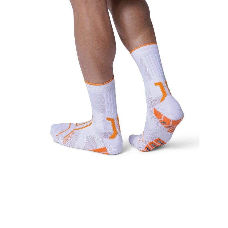 X-Socks - Chaussettes Trail Run Terraskin Expert Crew White/Blazing Orange